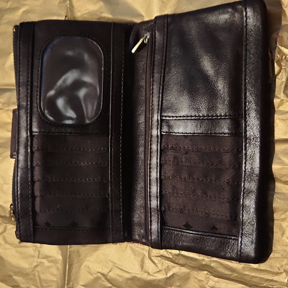 Fossil Wallet - image 4